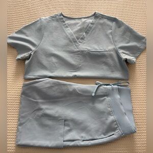 Mandala Light Blue Scrub Set Medium